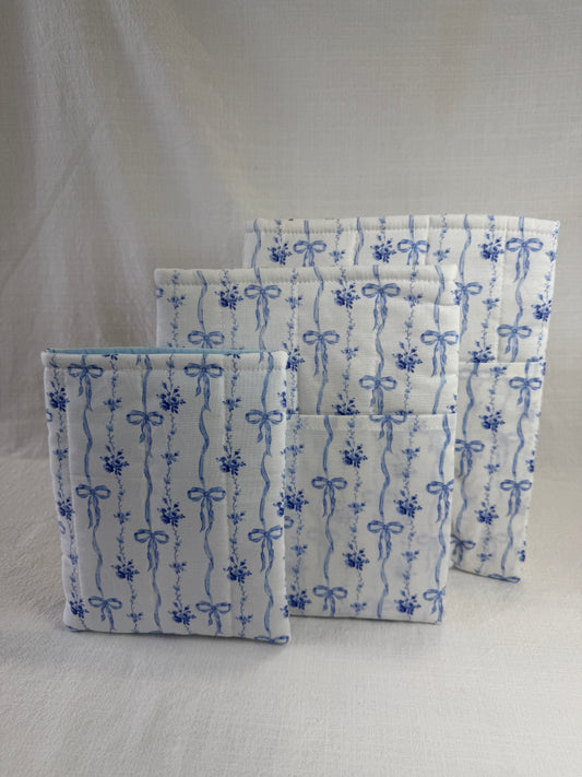 Blue Bow Vintage Book Sleeve