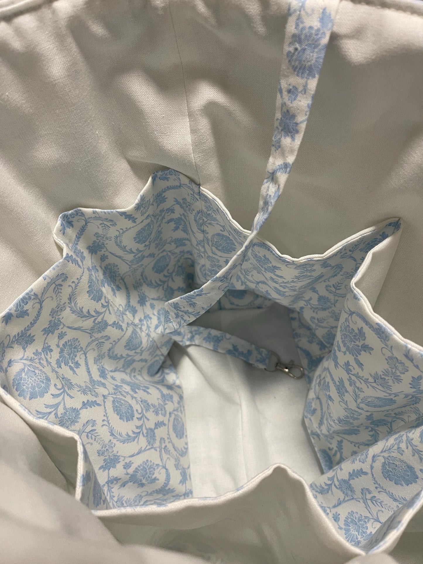 Quilted Tote Bag with Pockets Handmade Carry All Bag Brides Maid Tote Bag Knitting Bag Travel Bag
