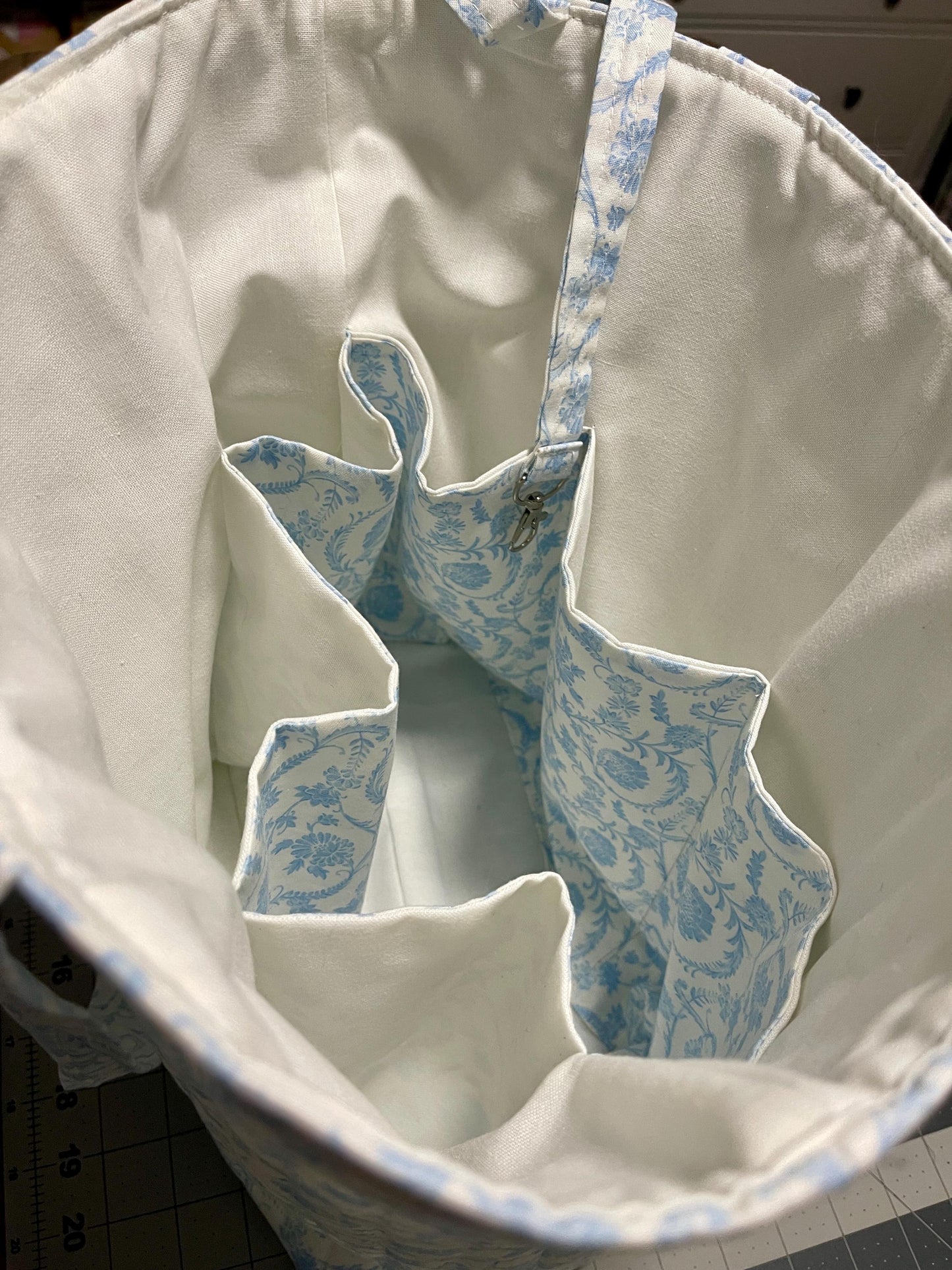 Quilted Tote Bag with Pockets Handmade Carry All Bag Brides Maid Tote Bag Knitting Bag Travel Bag