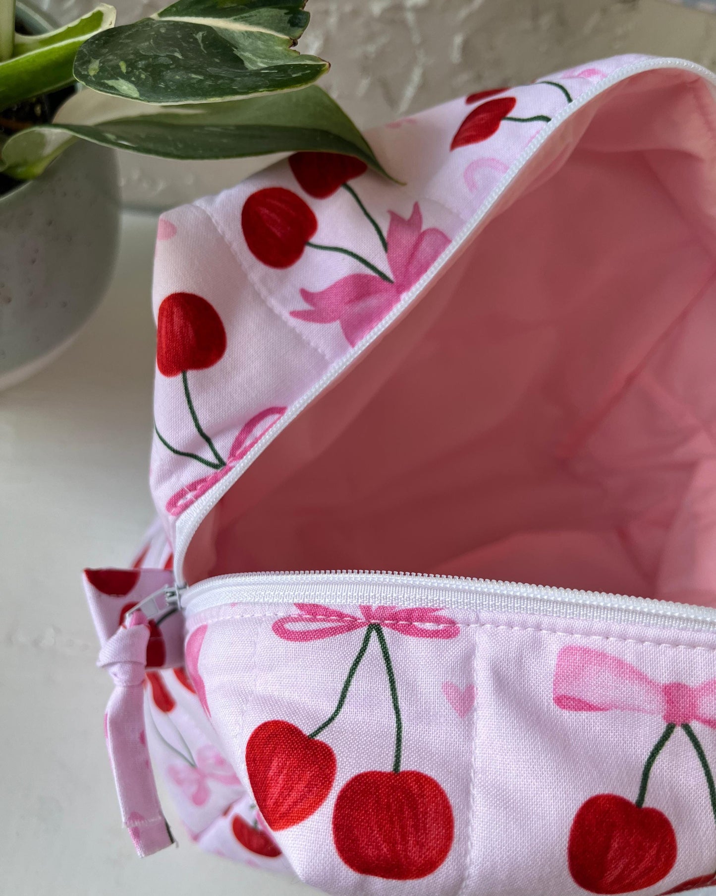 Handmade Quilted MakeUp Bag | Travel Make Up Bag | Makeup Bag | Purse Organizer | Cosmetic Pouch | Bridal Party Gift for Her