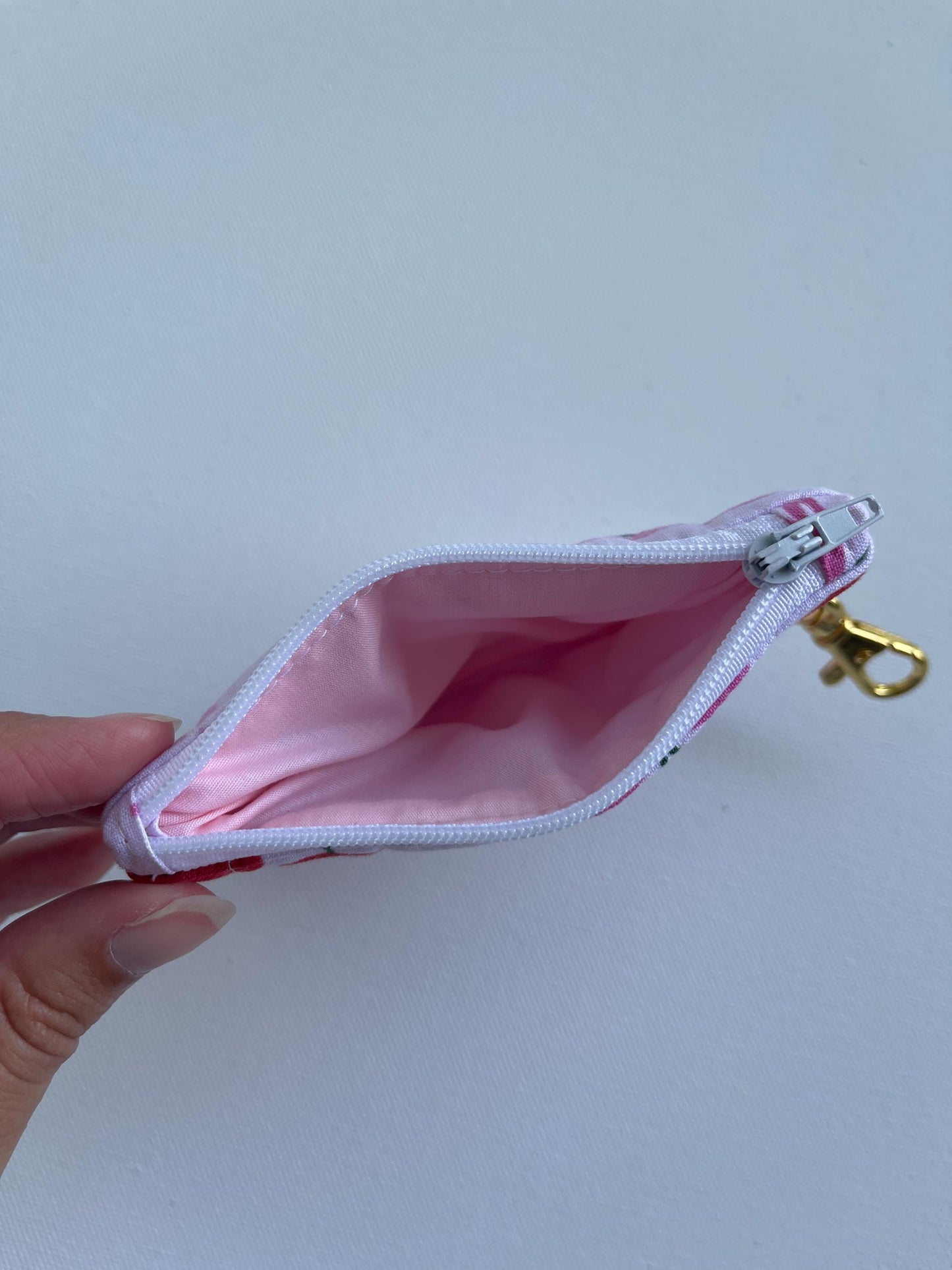 Keychain Wallet Small Zipper Pouch Quilted Pouch Handmade Gift for Her Airpods Case Small Wallet Coin Purse Quilted Bag