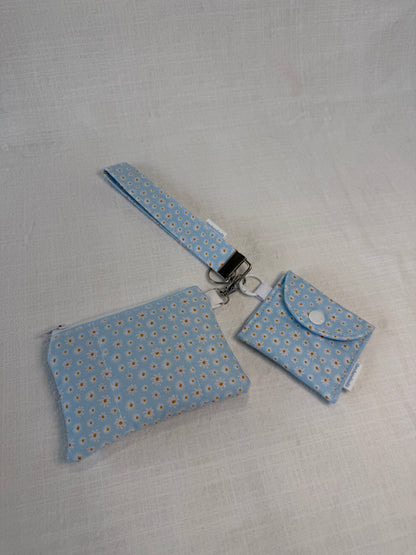 Daisies on Blue Keychain Wallet