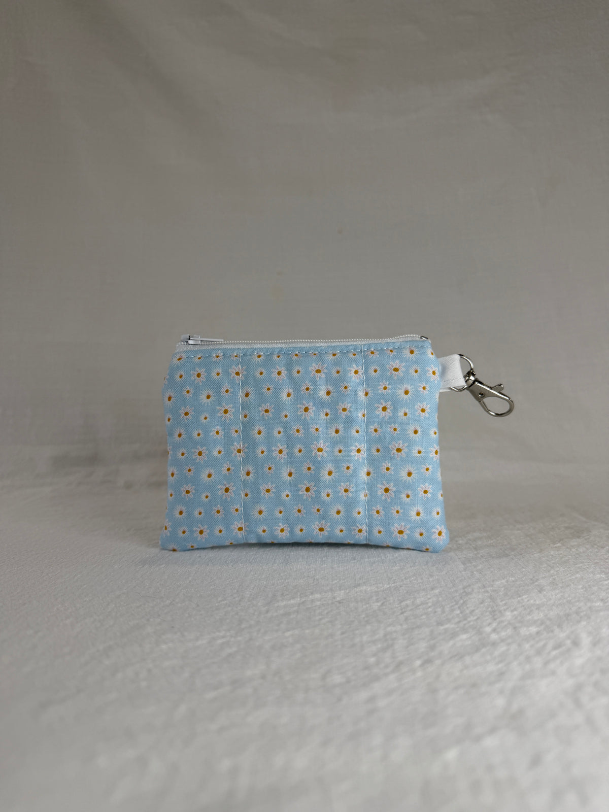 Daisies on Blue Keychain Wallet