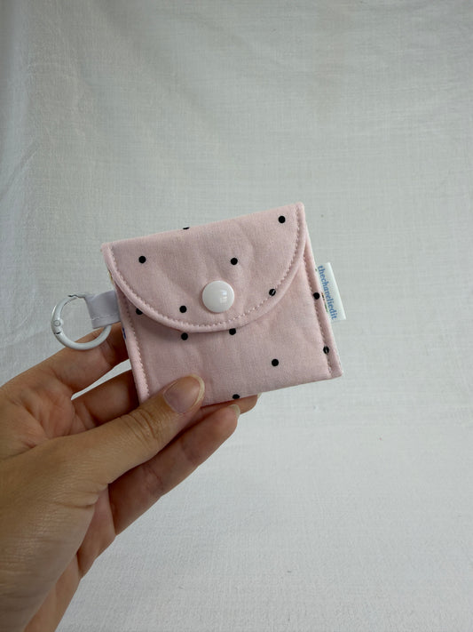 Polkadots on Pink Earbuds Case
