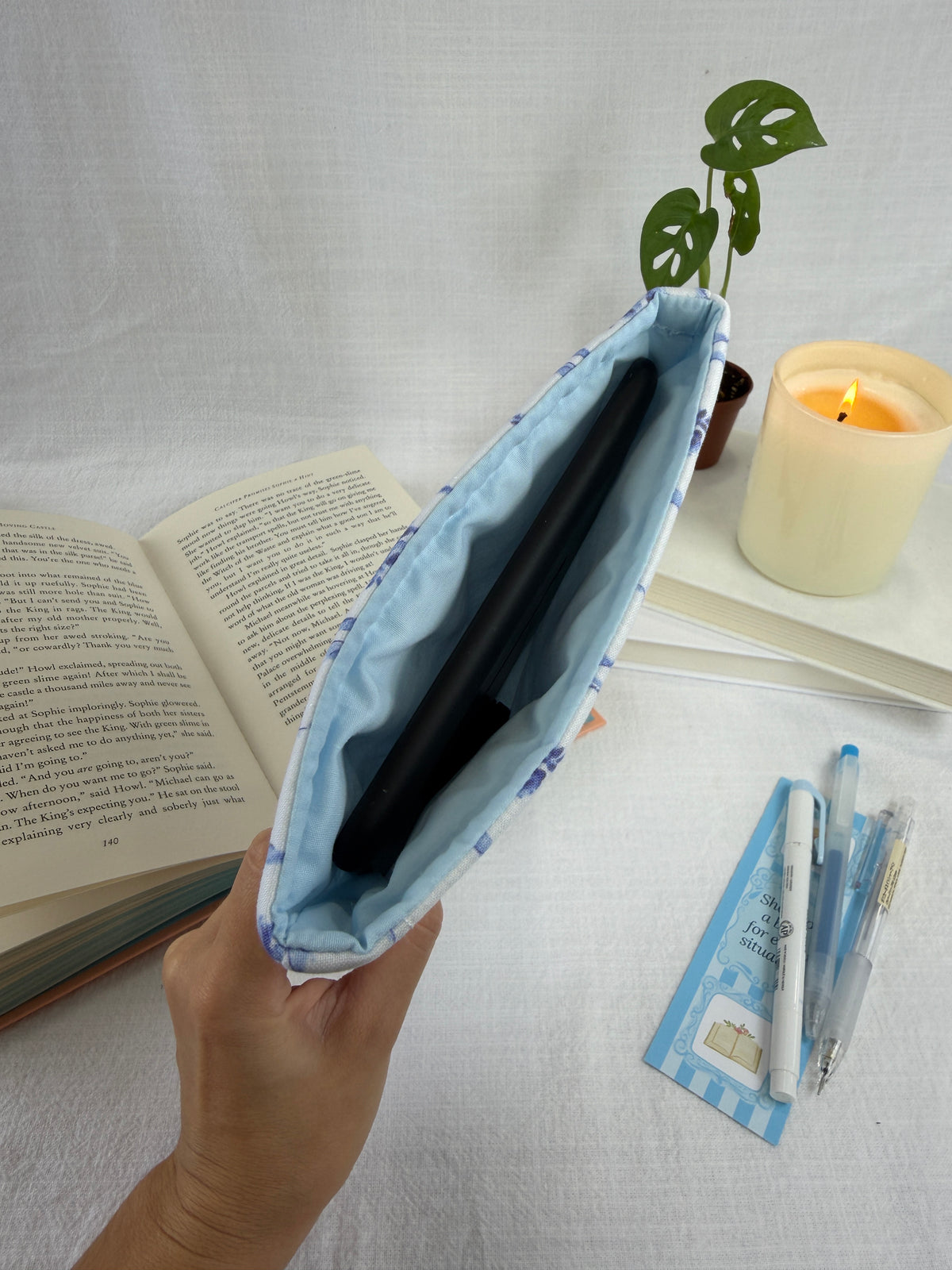 Blue Bow Vintage Book Sleeve