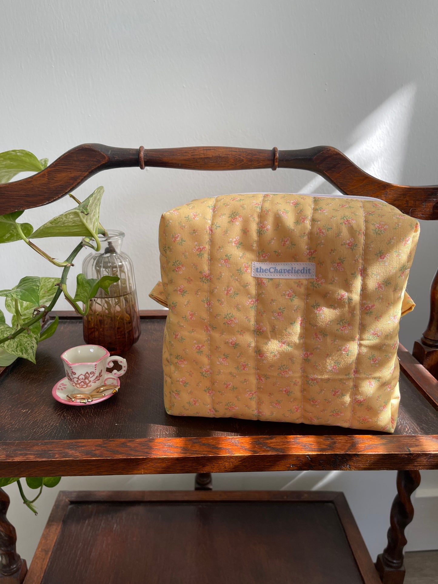 Tiny Pink Roses Makeup Bag