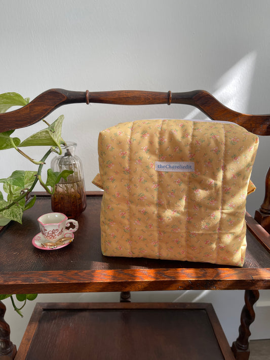 Tiny Pink Roses Makeup Bag