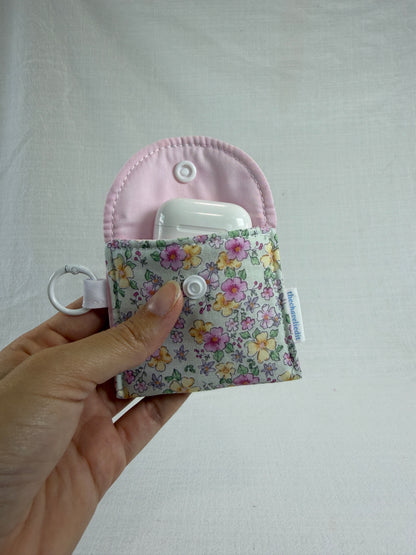 Dusty Pink Flowers Earbuds Case