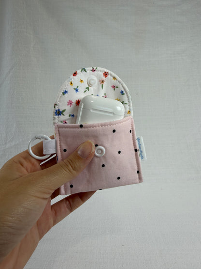 Polkadots on Pink Earbuds Case