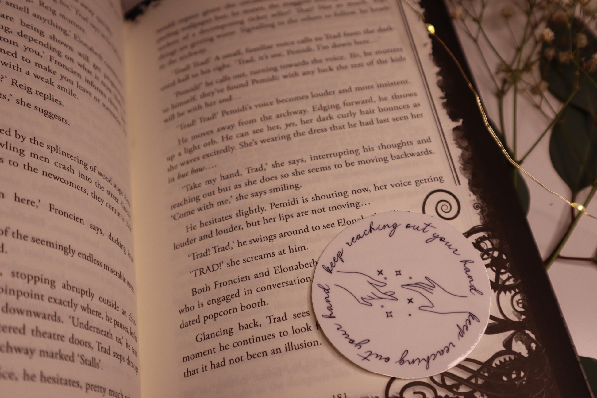 Acotar Quote Sticker Nesta and Cassian | keep reaching out your hand | bookish sticker | laptop sticker | water bottle sticker