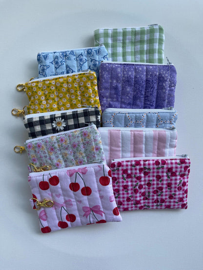 Keychain Wallet Zipper Pouch Quilted Pouch Handmade Gift for Her Airpods Case Small Wallet Coin Purse Quilted Bag