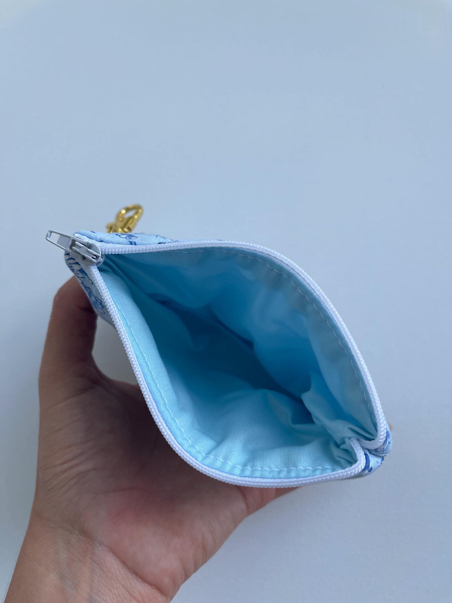 Keychain Wallet Zipper Pouch Quilted Pouch Handmade Gift for Her Airpods Case Small Wallet Coin Purse Quilted Bag