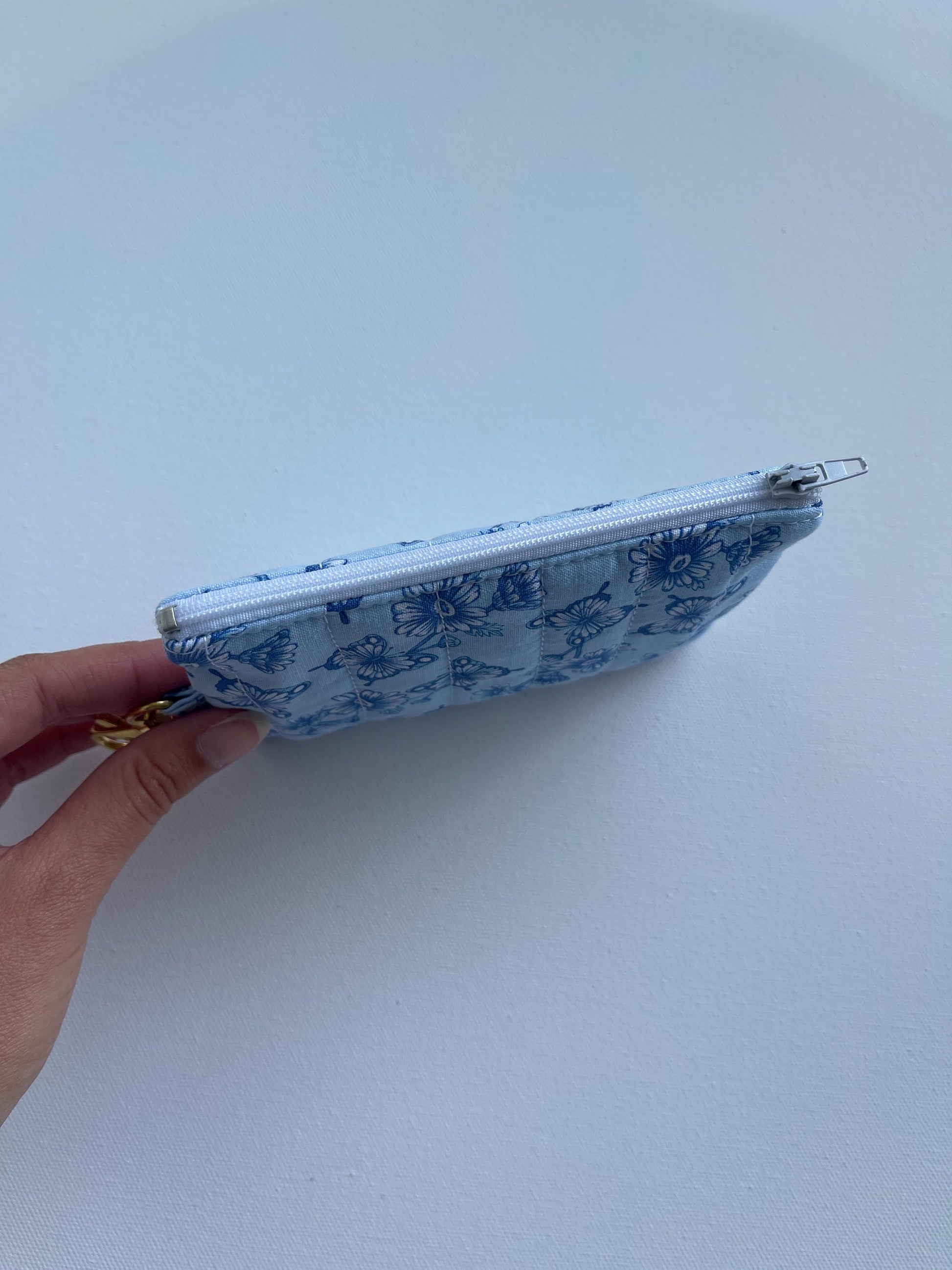 Keychain Wallet Zipper Pouch Quilted Pouch Handmade Gift for Her Airpods Case Small Wallet Coin Purse Quilted Bag