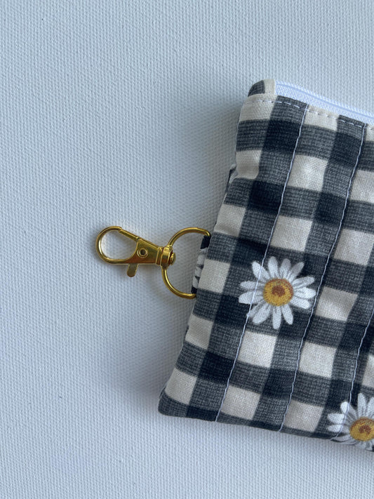 Keychain Wallet Zipper Pouch Quilted Pouch Handmade Gift for Her Airpods Case Small Wallet Coin Purse Quilted Bag