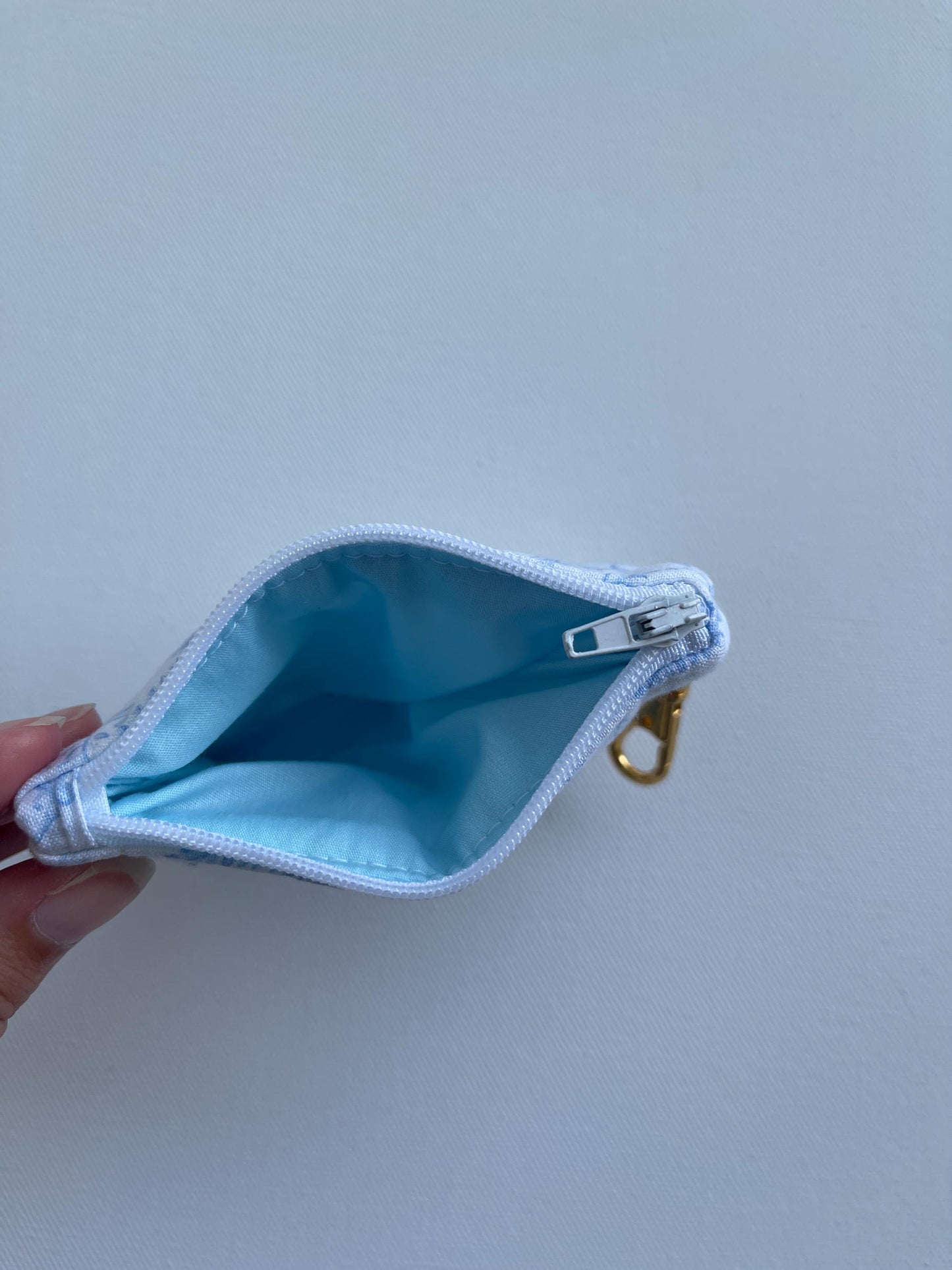 Keychain Wallet Small Zipper Pouch Quilted Pouch Handmade Gift for Her Airpods Case Small Wallet Coin Purse Quilted Bag